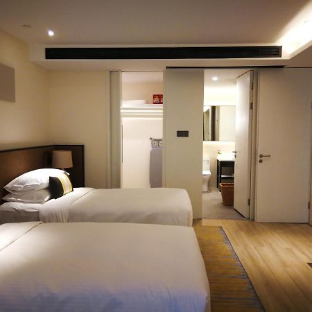Citadines Gaoke Liangjiang Chongqing Aparthotel Exterior photo