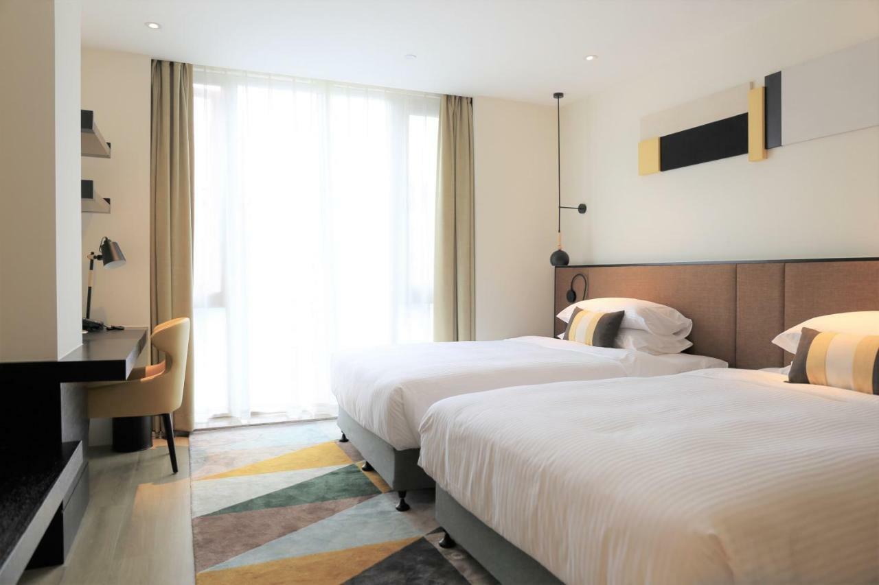 Citadines Gaoke Liangjiang Chongqing Aparthotel Exterior photo